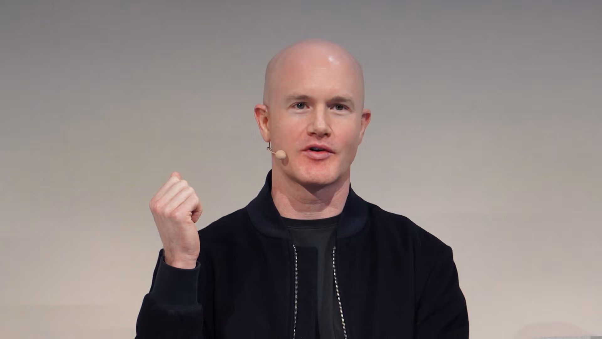 Coinbase Comes Full Circle, Soars to Highest Price Since 2021 Nasdaq Debut